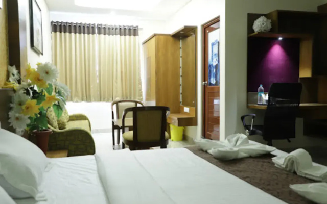 Mmr Royal Suites
