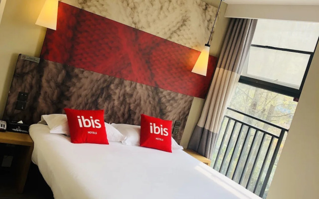 ibis Chengdu East Railway Station Hotel