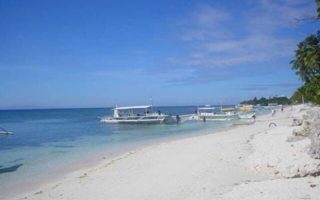 Bita-ug Beach Resort