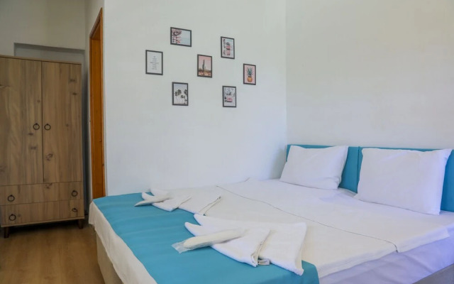 Yalıyanı Pansiyon