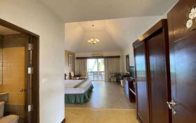 Golden Pine Beach Resort & Spa