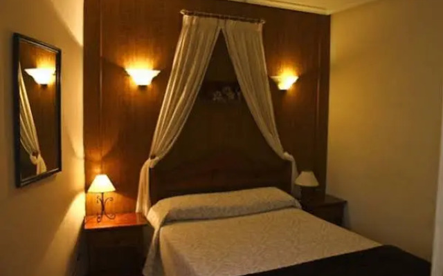 Hostal Alcántara
