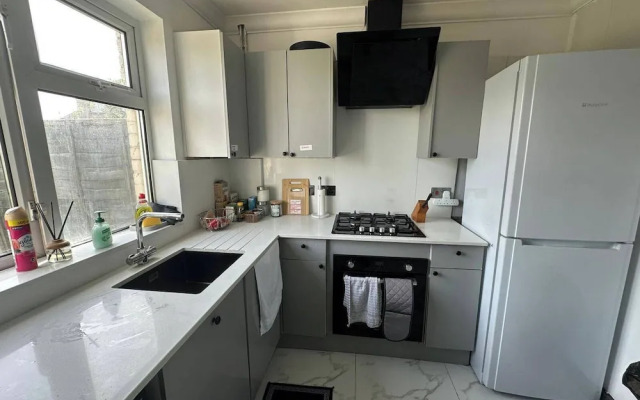 Daisy Haven in Southampton