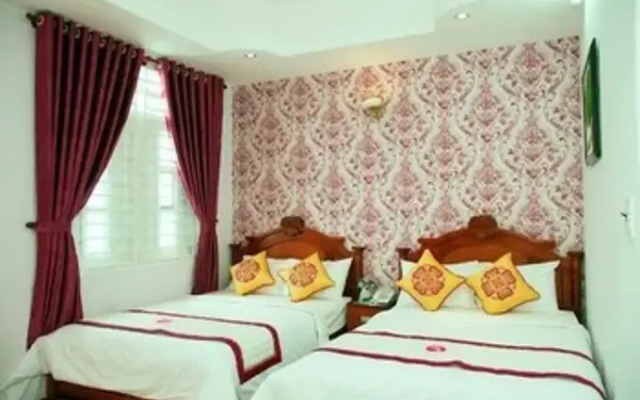 Golden Palm Hotel