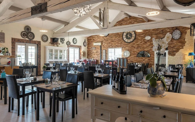 Hôtel Restaurant L'Horloge Gourmande