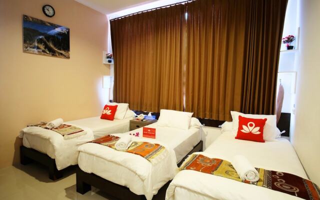 ZEN Rooms Basic Audah Syariah Sutos