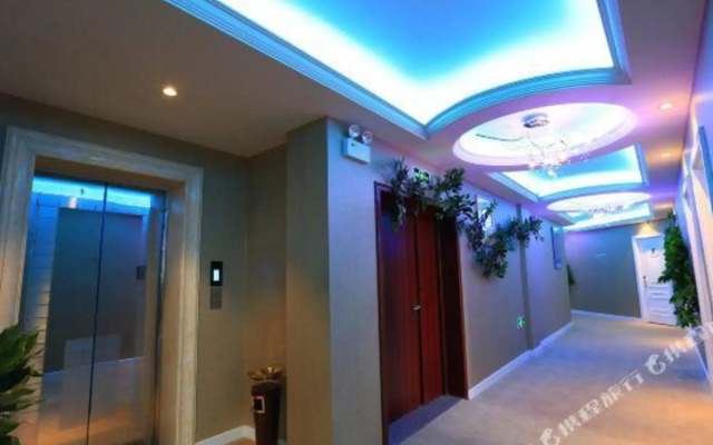 Weilisi Themed Hotel