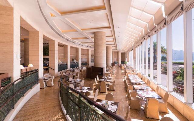 Harbour Plaza Metropolis