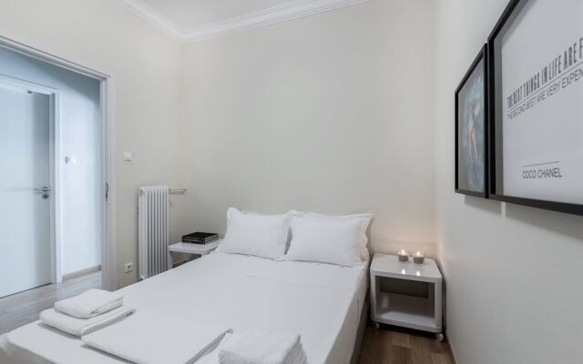 Kolonaki Square Apartment