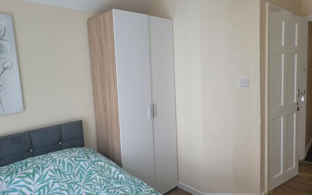 Comfy One Bedroom Flat