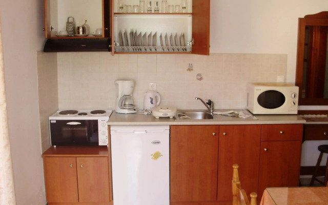 Tarsanas Apartments