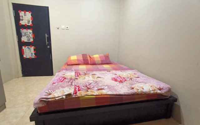 OYO 3893 Bunda Homestay Syariah