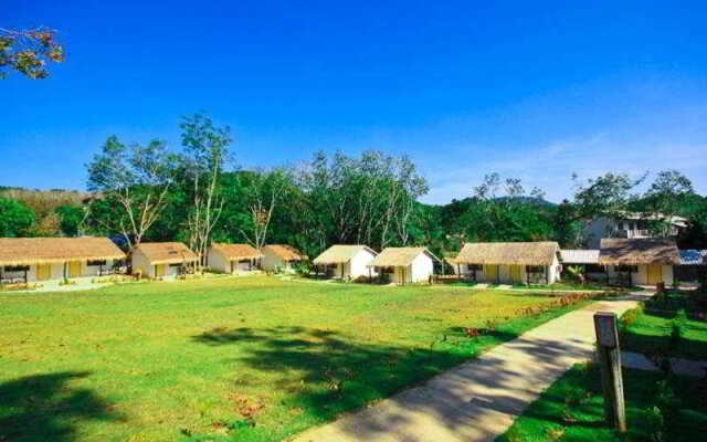 Lanta Palace Hill Resort