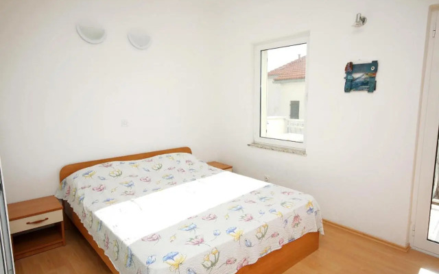 Apartments with a parking space Marusici, Omis - 962