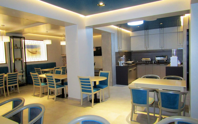 Gold Stern Hotel