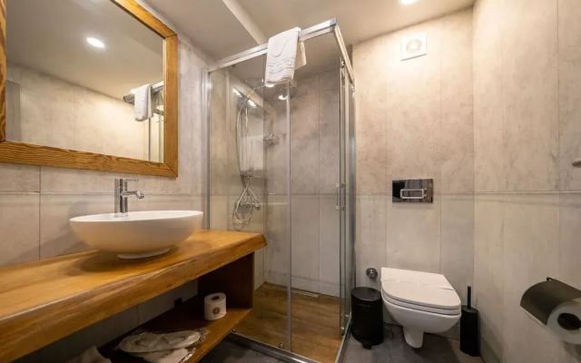 Assos Troy Port Hotel