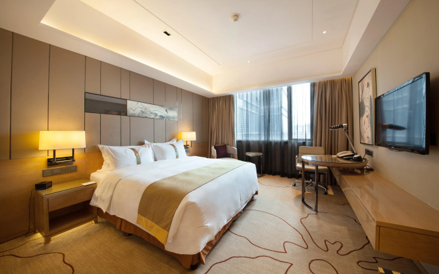 Holiday Inn Chengdu Oriental Plaza by IHG