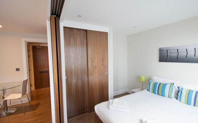 Saco Aldgate - One Commercial Street
