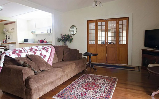 Glen Aplin Gardens B&B