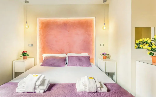 Nicole Suite
