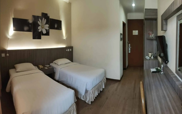 Purnama Hotel