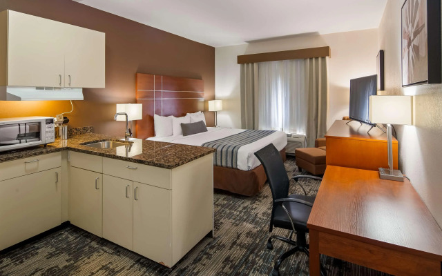 Best Western Plus Wakeeney Inn & Suites