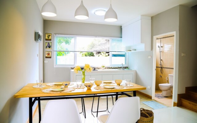 Hipster Townhome