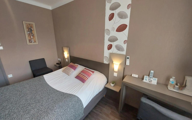 Logis Hôtels - Chez Terrassier - Hôtel et Restaurant