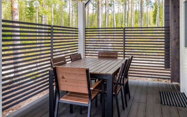 Villa 8 nightingale