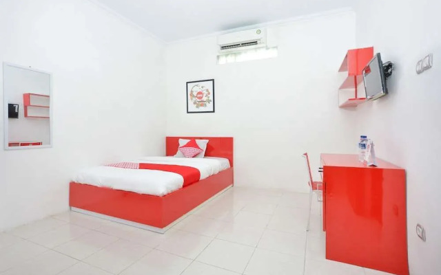 Oyo 745 Griya Jasmine Syariah