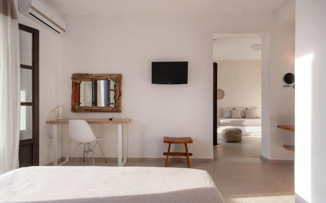 Aella Residence