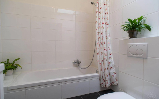 Oud-West apartments - Da Costa area