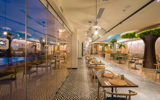R2 Higos Beach Apartments