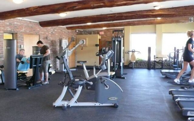 Whale's Tail Guest Suites