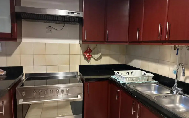 Remarkable 2-bed Apartment in Dubai