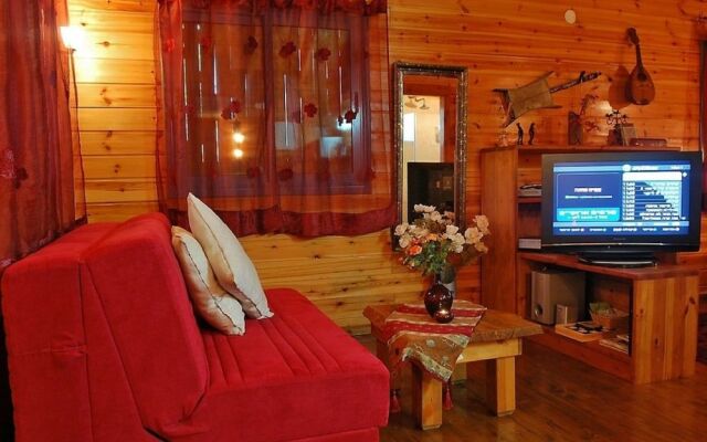 Musical Garden Cabins