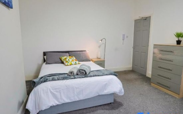 Elevate suites Darlington Fast WIFI close to city centre