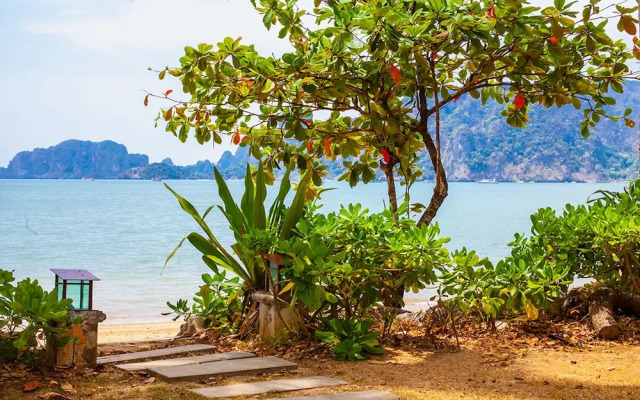 Amatapura Beach Villa 1