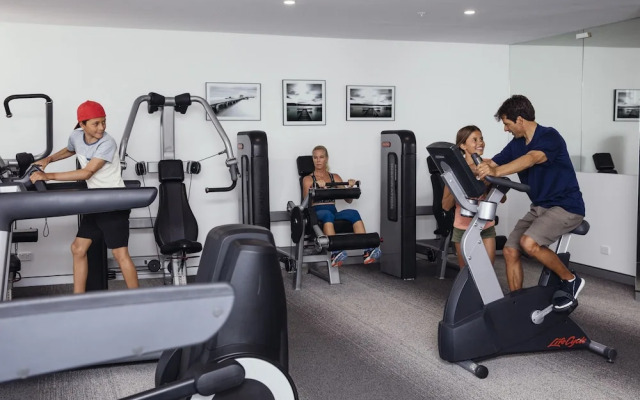 Sky Broadwater Apartments