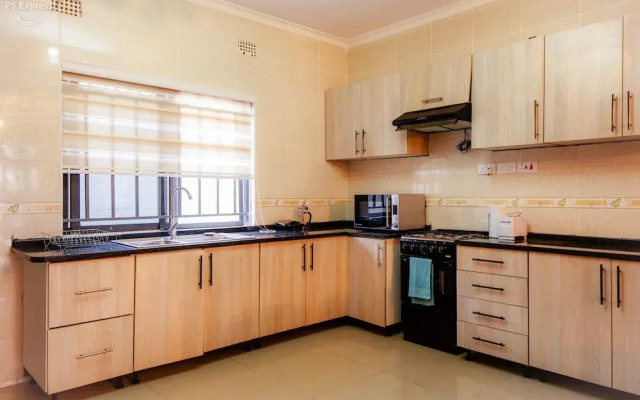 Sweet Retreat Lusaka with Backup Power