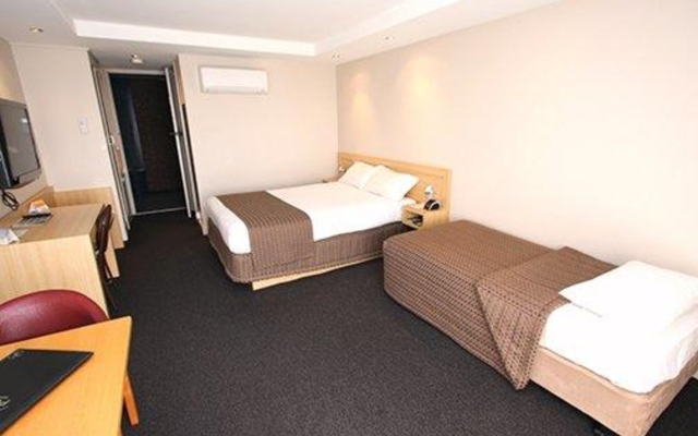 Comfort Hotel Dandenong