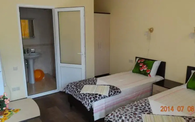 Nadezhda Guest House