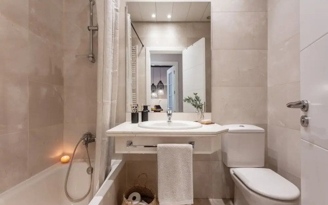 Azreg - 2 Bedrooms in Chamber