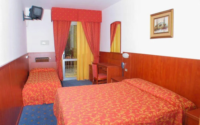 Unique Holiday Home in Bassanega with Garden