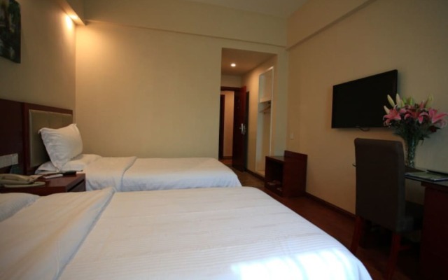 GreenTree Inn Sanya Heping Street Qingren Bridge Express Hotel