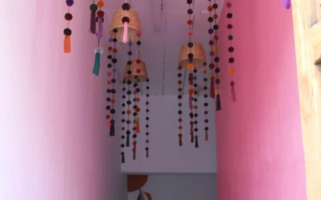 Real 114 Hostal - Hostel