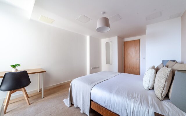 The Stratford Apartments