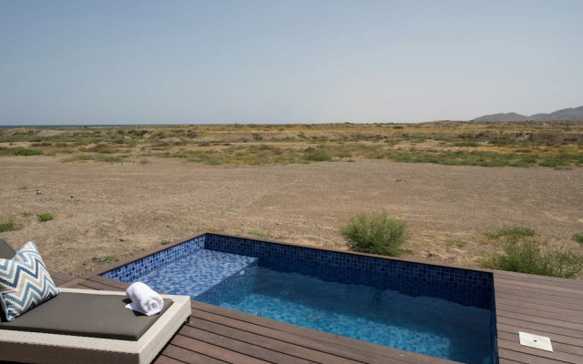 Kingfisher Retreat By Sharjah Collection