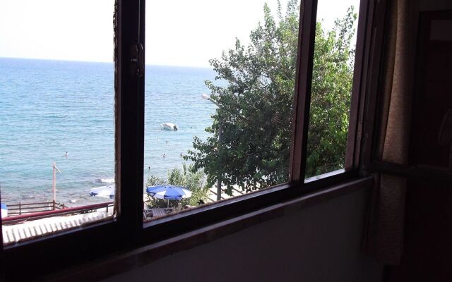 Selen Motel