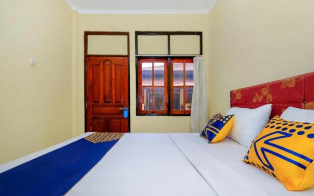 The Ellen Hotel by ecommerceloka